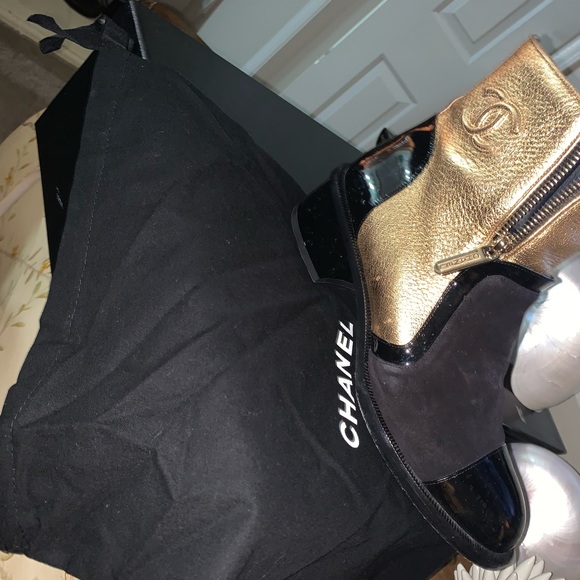 Size 7 Channel boots - Picture 3 of 12